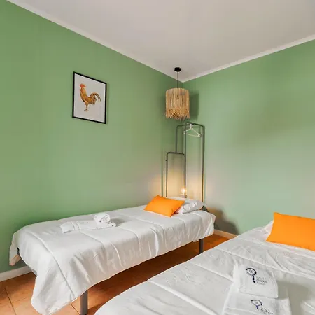 Y Quebedo - Boutique