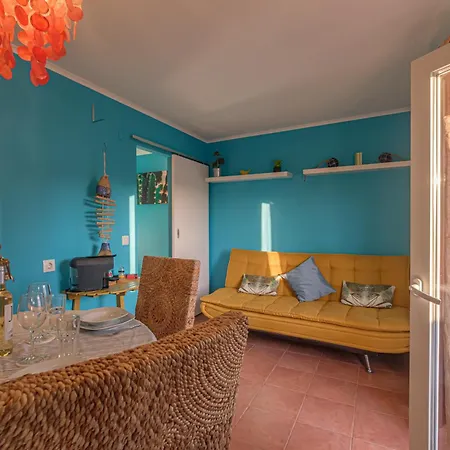 Y Quebedo - Boutique