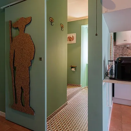 Y Quebedo - Boutique Apartment