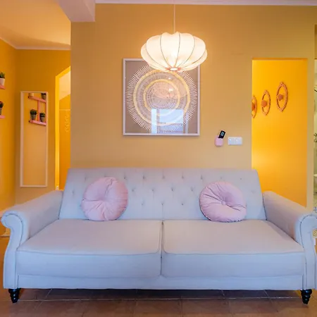 Y Quebedo - Boutique