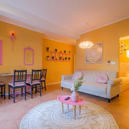 Y Quebedo - Boutique